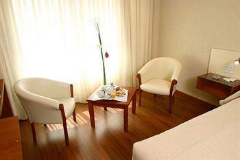 Hotel Quorum Golf, Tenis & Spa Κόρδοβα Εξωτερικό φωτογραφία